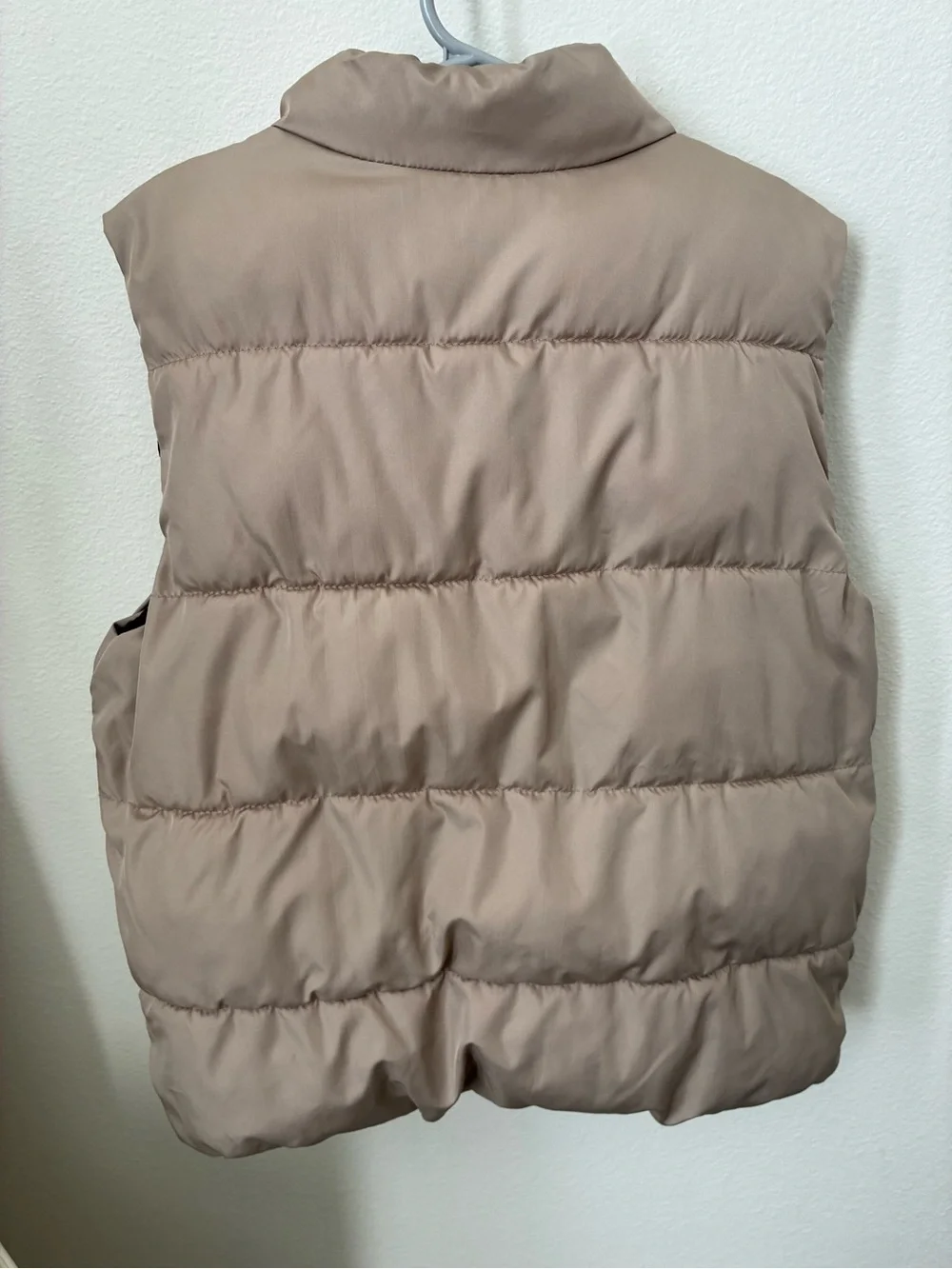 Old Navy Beige Puffer Vest